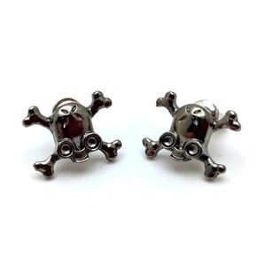 Skull and Crossbones Gunmetal Earrings